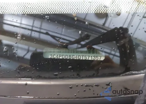 2013 Dodge Journey Sxt z USA, uszkodzony, nr VIN 3C4PDDBG4DT571357